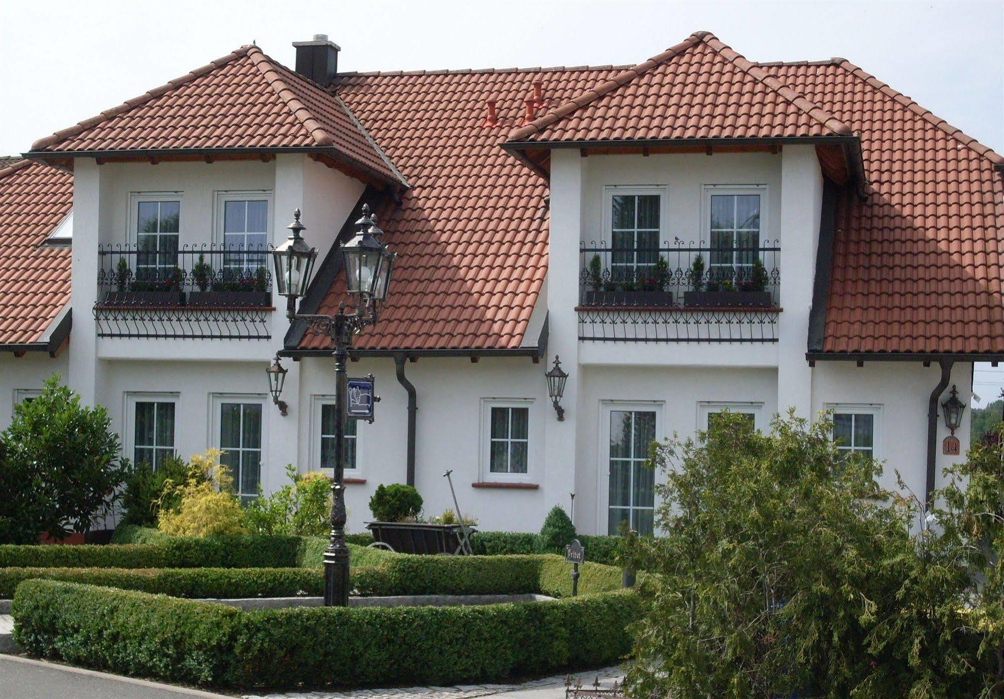 Hotel Klara Birnbaum Erlangen Exterior photo